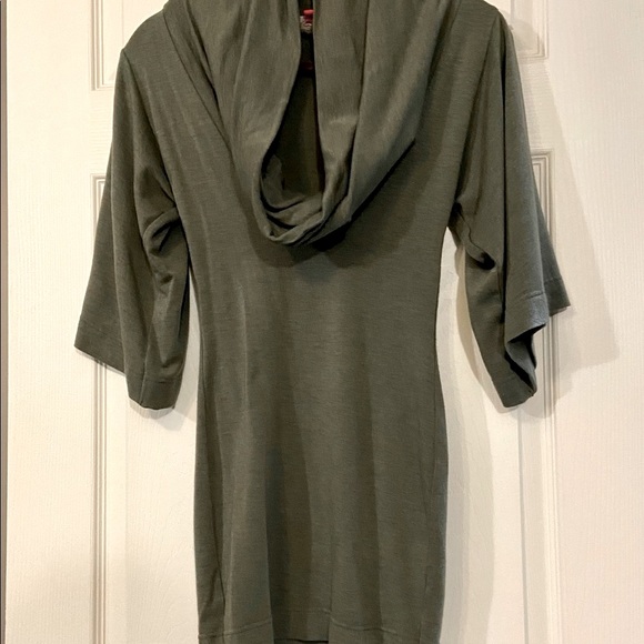 Spandex Body Forming Dress, Wide Sleeve, Loose Bell, Kimono Sleeve, Cowl, Size 6 - Picture 6 of 9